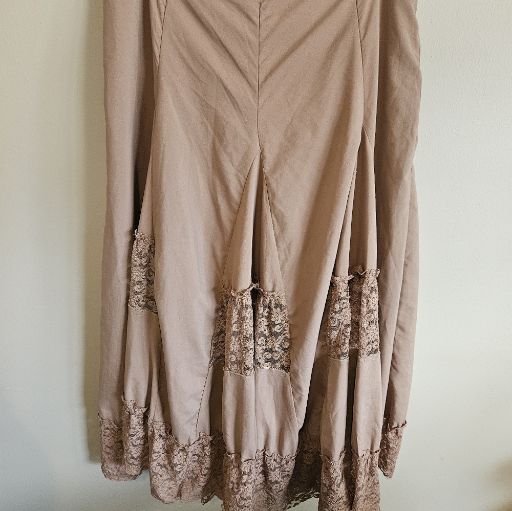Alabay Collection Elegant Tan Lace-Trimmed Skirt Made In Turkey Size 44 - Picture 3 of 9